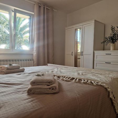 شقة House Olive Garden سترونجان المظهر الخارجي الصورة